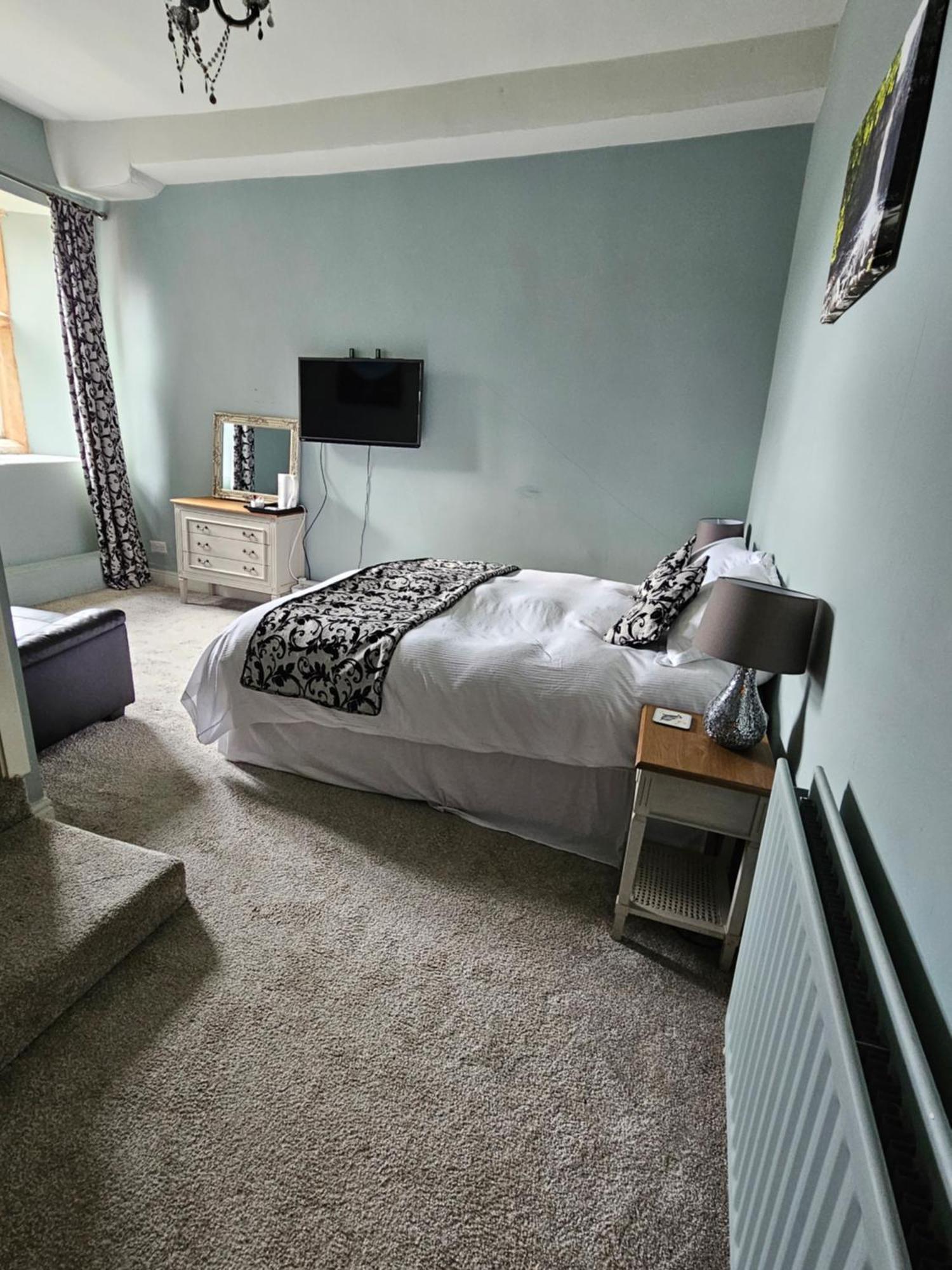 2 Stanhope Hall B&B บิชอปโอ๊คแลนด์ ภายนอก รูปภาพ