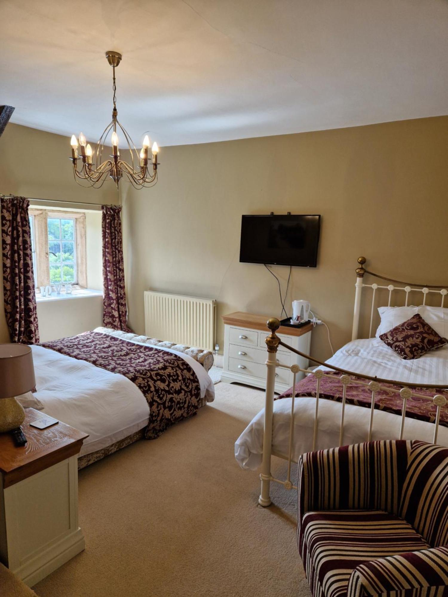 2 Stanhope Hall B&B บิชอปโอ๊คแลนด์ ภายนอก รูปภาพ